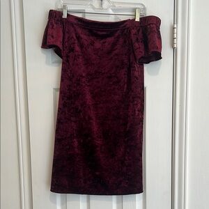 Elegant Off-Shoulder Velvet Dress in Burgundy